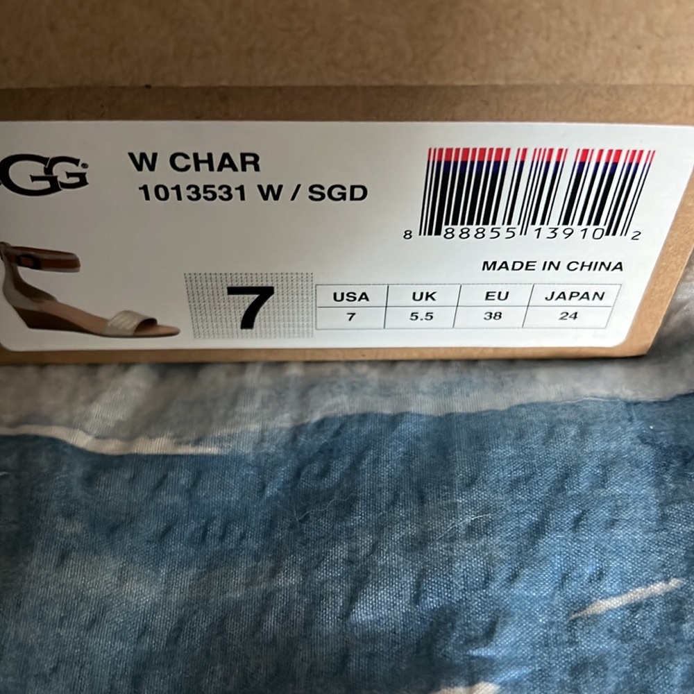 Shoes - Picture 5 of 5